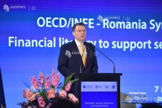 Marinescu (BNR): Educația financiară are un impact direct asupra calității politicilor publice