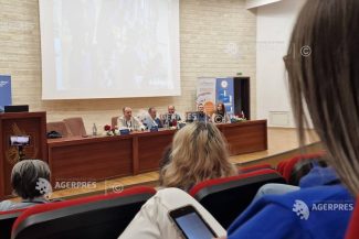 Sibiu/Vicențiu Săceleanu: Medicii români realizează intervenții ‘foarte bine’, comparabile cu cele din străinătate