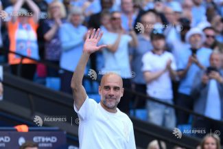 Fotbal: Pep Guardiola, moment emoționant la despărțirea de fanii lui Manchester City