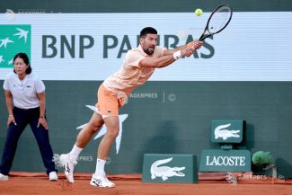 Tenis: Novak Djokovic s-a calificat în turul al treilea la Roland Garros