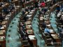 Senat: Modificări privind accesul străinilor pe piața muncii din România