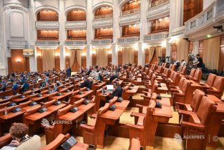Senat: Două ordonanțe privind SAFE – adoptate cu modificări; PSD și PNL – acuzații reciproce de interese de grup