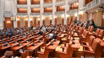 Senat: Două ordonanțe privind SAFE – adoptate cu modificări; PSD și PNL – acuzații reciproce de interese de grup