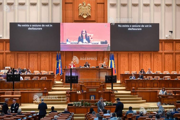 Camera Deputaților/ Memoria eroilor martiri din închisorile comuniste – evocată în plen de toate grupurile parlamentare
