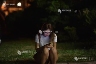 Tinerii europeni apelează la chatboturi bazate pe AI pentru a găsi sprijin emoțional, potrivit unui sondaj