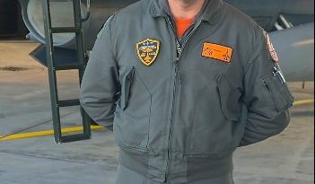 Pilotul român care a doborât recent o dronă în Estonia explică de ce situaţia de la Galaţi a fost diferită: Rolul militarilor este să elimine ameninţările, dar şi să protejeze oamenii