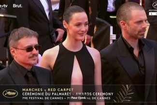 Cristian Mungiu, despre colaborarea cu Sebastian Stan şi Renate Reinsve: Am lucrat cu două vedete de la Hollywood pe nişte bugete pe care ni le-am putut noi permite. Fără generozitatea lor, noi n-am fi putut să facem film