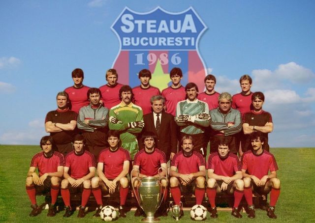 Preşedintele Nicuşor Dan i-a decorat pe membrii echipei de fotbal a Clubului Sportiv al Armatei „Steaua”,  la a 40-a aniversare de la câştigarea Cupei Campionilor Europeni de la Sevilla
