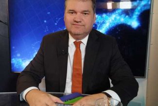 Cseke Attila: Sper să reuşim să se regăsească în proiectul de lege introducerea unor criterii de performanţă la salarizarea medicilor/ Am făcut o propunere Ministerului Muncii, posibilitatea instituirii unui program-pilot