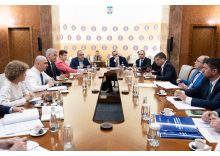 Guvern: Gradul de implementare al PNRR a depăşit 60% / Ilie Bolojan a cerut analizarea necesarului de finanţare de la bugetul de stat, pentru ca Ministerul Finanţelor să asigure banii / Situaţie specială la Ministerul Sănătăţii