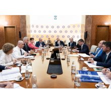 Guvern: Gradul de implementare al PNRR a depăşit 60% / Ilie Bolojan a cerut analizarea necesarului de finanţare de la bugetul de stat, pentru ca Ministerul Finanţelor să asigure banii / Situaţie specială la Ministerul Sănătăţii