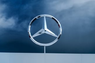 Mercedes-Benz accelerează cursa pentru conducere autonomă urbană în Europa şi pregăteşte lansarea sistemului în Germania până la sfârşitul anului