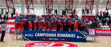 Handbal masculin: Dinamo Bucureşti, victorie cu SCM Poli Timişoara în ultimul meci al sezonului, încheiat cu titlul, Cupa şi Supercupa României