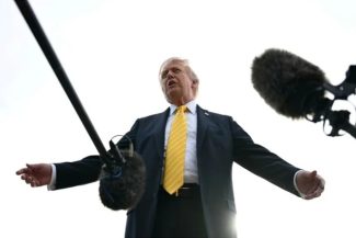 Trump îşi demonstrează, în alegeri primare republicane locale din Indiana, dominaţia asupra Partidului său Republican