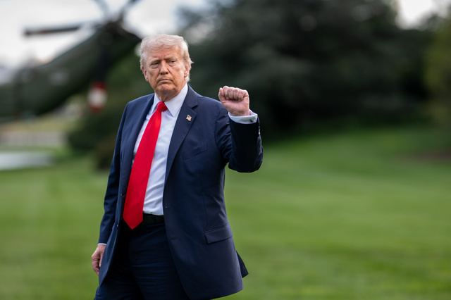 Trump consideră „trădare” afirmaţiile potrivit cărora SUA nu câştigă războiul cu Iranul