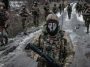 Kremlinul refuză orice negocieri de pace înaintea unei retrageri ucrainene din Donbas. ”Zelenski trebuie să dea ordinul forţelor ucrainene să înceteze focul şi să părăsească teritoriul Donbasului”, cere Peskov