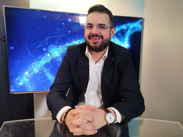 Dr. Bogdan Niţescu, specialist în chirurgie plastică: Am observat, în ultima vreme, o îmbunătăţire în ceea ce înseamnă intervenţiile la locul incidentelor şi transportul cu celeritate al pacienţilor la spital. Vreau să felicit echipele de intervenţie
