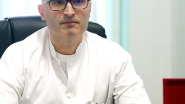 Dr. Cristian Oancea afirmă că, pentru întărirea imunităţii pulmonare, se recomandă curele saline şi cele cu aerosoli, la mare, dimineaţa şi seara