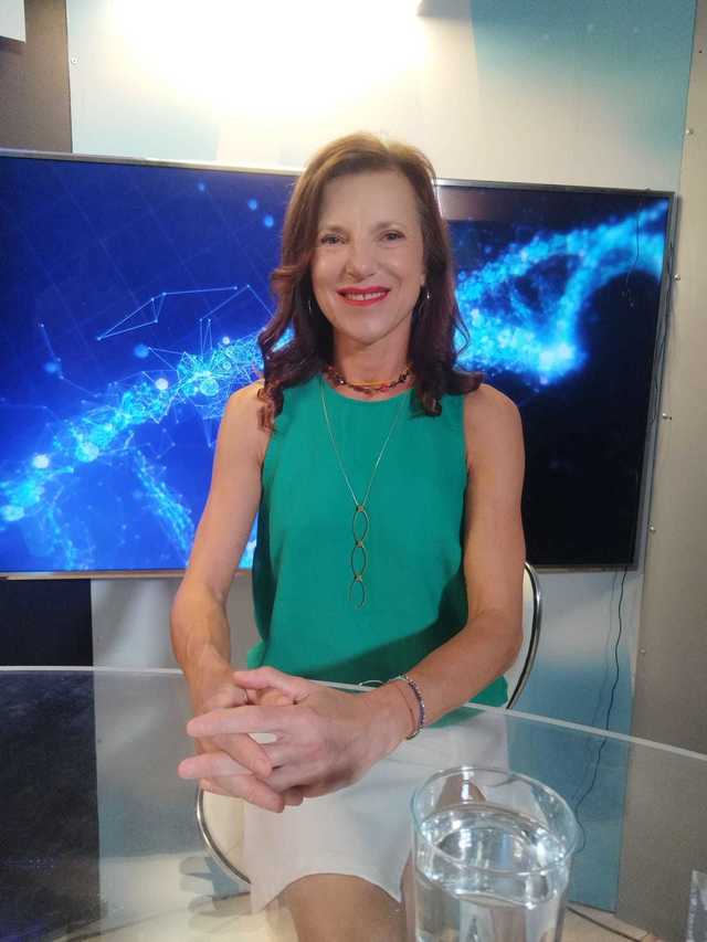 Dr. Lorelei Nassar, chirurg maxilo-facial: Pacienţii cu boli cronice sau infecţioase necesită protocale specifice, sistemul medical românesc trebuie perfecţionat când vine vorba de ei