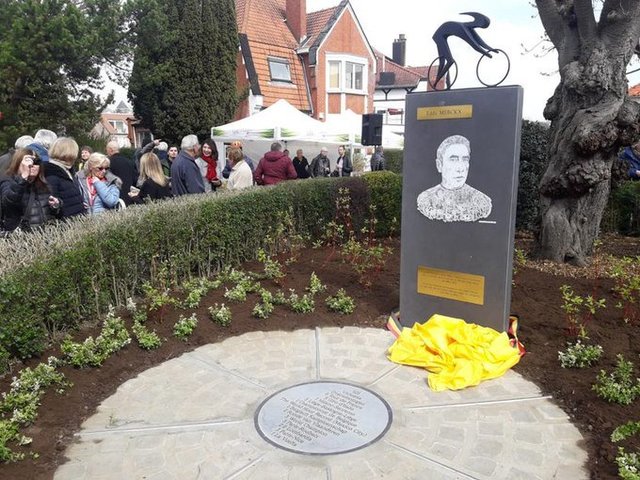 Ciclism: Un monument dedicat lui Eddy Merckx a fost vandalizat la Bruxelles