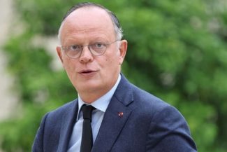 Fostul premier francez Édouard Philippe, în vizită la Kiev, după ce Rusia le-a cerut străinilor să evacueze Kievul