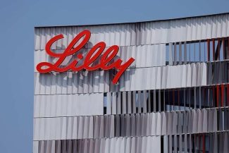 Eli Lilly depăşeşte estimările financiare şi îşi majorează prognoza anuală, pe fondul vânzărilor explozive ale Zepbound şi Mounjaro