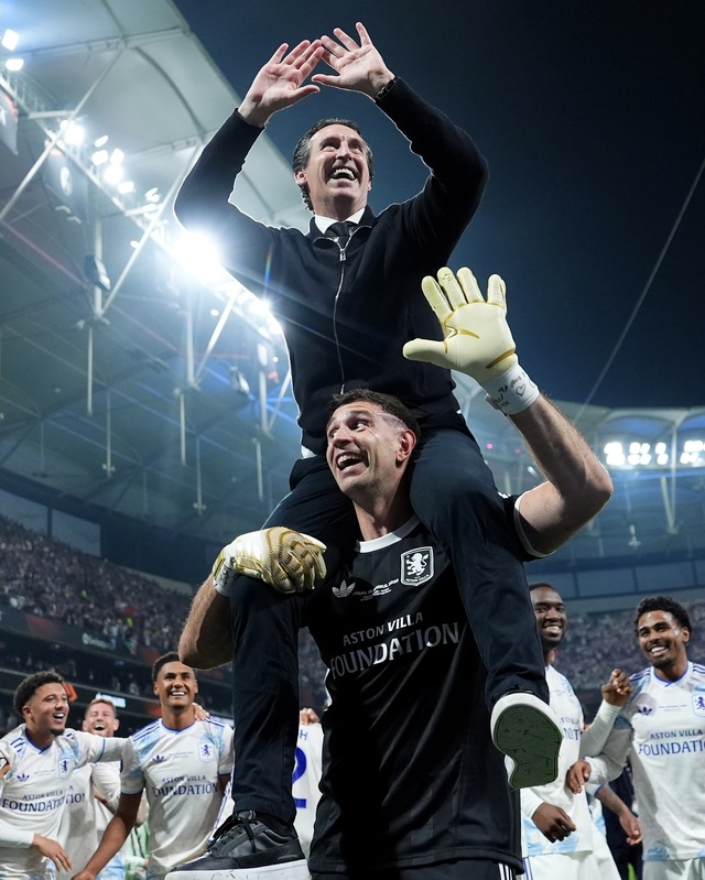 Aston Villa, regină în Liga Europa: “Este UNAI Emery League” / Echipa engleză a primit trofeul