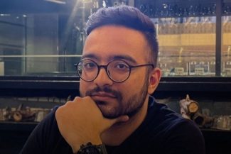 Un bărbat, Erfan Shakourzadeh, executat prin spânzurare în Iran cu privire la spionaj în favoarea Mossadului şi CIA