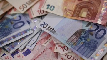 Grecia va rambursa anticipat o parte din împrumuturile primite de la partenerii europeni după criza din 2010