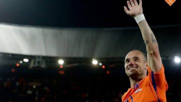 “Am vrut să sun la UEFA ca să anuleze meciul”. Wesley Sneijder s-a plictisit îngrozitor în timpul partidei Arsenal-Atlético Madrid