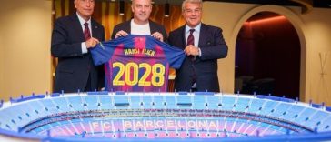 Antrenorul Hansi Flick şi-a prelungit contractul cu FC Barcelona până în 2028