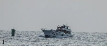 Ministrul israelian al Securităţii Naţionale de extremă dreapta Itamar Ben Gvir şochează şi provoacă un val de condamnări după ce postează o înregistrare video cu activişti membri ai unei flotile către Fâşia Gaza îngenuncheaţi şi cu mâinile legate