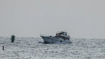 Ministrul israelian al Securităţii Naţionale de extremă dreapta Itamar Ben Gvir şochează şi provoacă un val de condamnări după ce postează o înregistrare video cu activişti membri ai unei flotile către Fâşia Gaza îngenuncheaţi şi cu mâinile legate