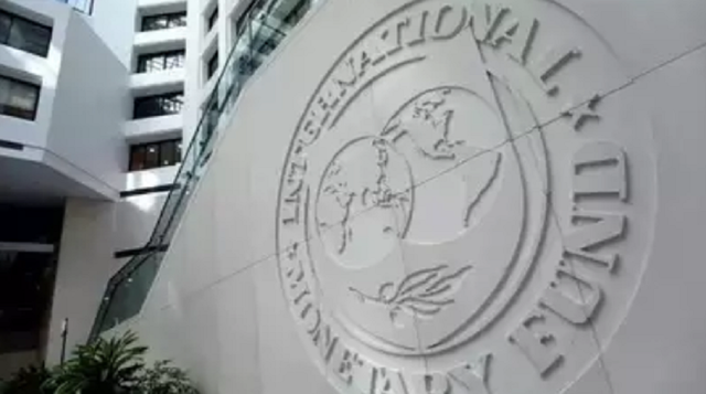 FMI: Banca Angliei nu trebuie să majoreze dobânzile şi ar putea chiar să le reducă pentru susţinerea economiei