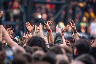 Organizatorul concertului Metallica de la Bucureşti avertizează din nou asupra fraudelor cu bilete şi a speculei/ Ce pot face spectatorii pentru a se asigura că biletul pe care îl deţin este valid