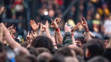 Organizatorul concertului Metallica de la Bucureşti avertizează din nou asupra fraudelor cu bilete şi a speculei/ Ce pot face spectatorii pentru a se asigura că biletul pe care îl deţin este valid