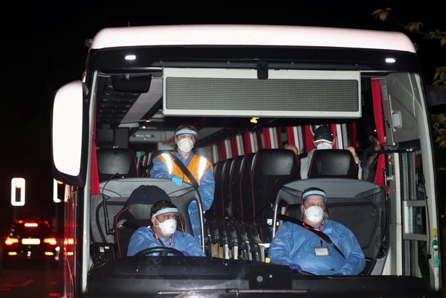 Franţuzoaica care prezenta simptome, testată pozitiv cu hantavirus, anunţă ministrul francez al Sănătăţii. Starea sa s-a degradat şi viaţa îi este în pericol. 22 de persoane de contact, anunţă Stéphanie Rist