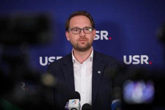 Dominic Fritz: Indiferent ce se întâmplă la moţiune mâine, miniştrii USR îşi vor face datoria şi poimâine / Fiecare parlamentar poate decide: alege ordinul şefului de partid sau va alege responsabilitatea / România nu se mai poate întoarce în beznă