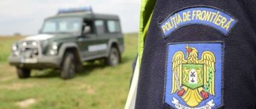 Un poliţist de frontieră din Timiş a refuzat o mită de 50 de euro de la un cetăţean bulgar care nu avea permis de conducere