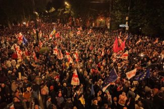 Georgia – Mii de manifestanţi pro-UE s-au mobilizat de Ziua Independenţei – VIDEO