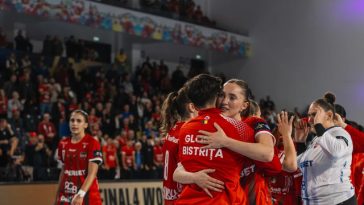 Handbal feminin: Gloria Bistriţa, victorie cu Corona Braşov şi îşi consolidează locul de lider în cursa spre titlu