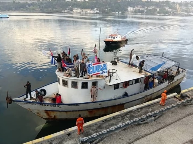 Activiştii arestaţi din cadrul „flotei pentru Gaza” vor fi duşi în Grecia, anunţă Israelul