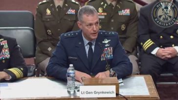 NATO estimează că reducerea efectivelor militare americane din Europa va dura ani de zile