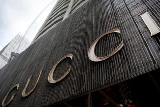 Turiştii care călătoresc în Europa pot recupera TVA-ul pentru cumpărături, dar mulţi pierd această oportunitate