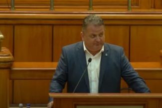 Virgil Guran (PNL): PSD nu trebuia să plece de pe câmpul de luptă acum, pentru că erau foarte multe lucruri de rezolvat / E ca într-o familie, mai spui, mai greşeşti, te mai cerţi, unii, din păcate se mai şi bat, dar familia trebuie să meargă înainte