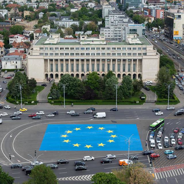 Ilie Bolojan: Ani la rând, în România a supravieţuit un mecanism de putere cu rădăcini adânci în comunism. Astăzi, acest sistem reacţionează. Pentru că reformele îi taie privilegiile şi sursele de putere