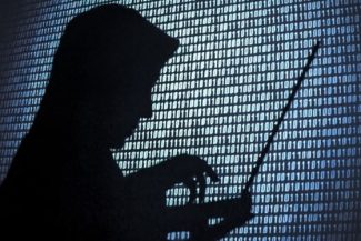 CNN – Hackerii au compromis sistemele de monitorizare a rezervoarelor de combustibil de la benzinăriile din SUA; oficialii suspectează că Iranul este responsabil.