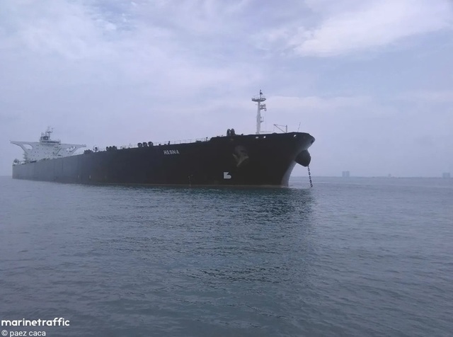 CENTCOM anunţă că a ”neutralizat” un petrolier gol, Hasna, sub pavilion iranian, care a încercat să forţeze blocada americană impusă porturilor iraniene