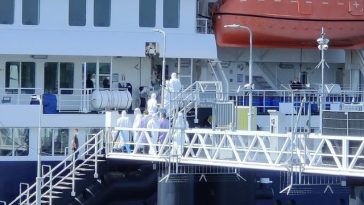 Nava afectată de hantavirus a ajuns la Rotterdam. Echipajul a fost pus în carantină, iar vasul urmează să fie dezinfectat
