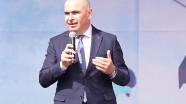 Bolojan: Până în anii 2004 am făcut politică fără să am funcţii plătite, pentru că am crezut întotdeauna că se pot corecta nedreptăţi, că se pot face lucrurile altfel – FOTO